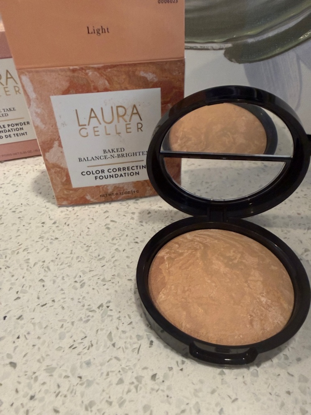 *NEW*.32oz* Light*Laura Geller* Baked